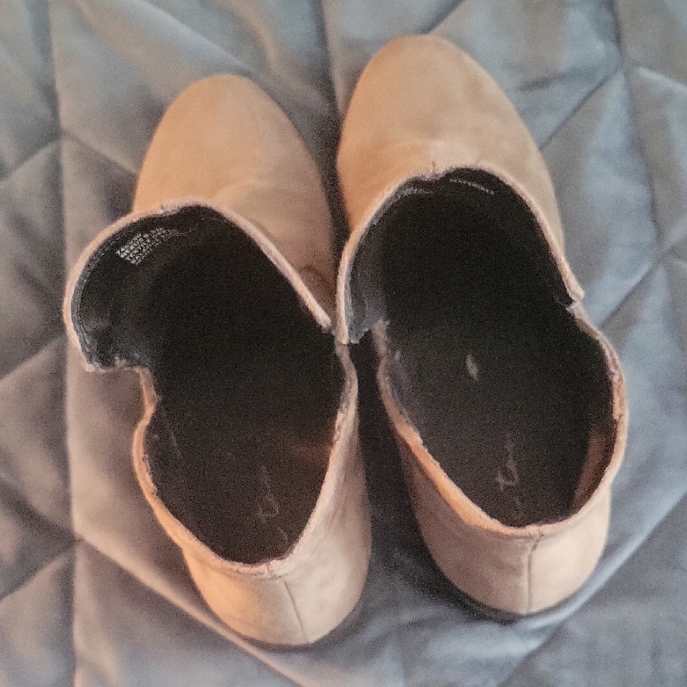 Women's Taupe Ankle Boots - Picture 9 of 9